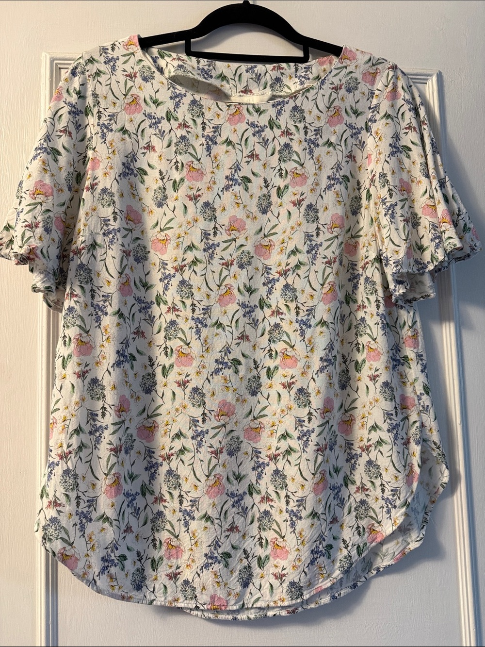 H&M White Floral Short-Sleeve Blouse with Pink & Blue Flowers